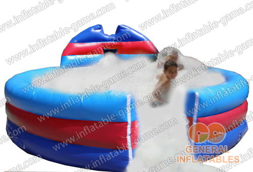 Inflatable Foam Pit with foam machine