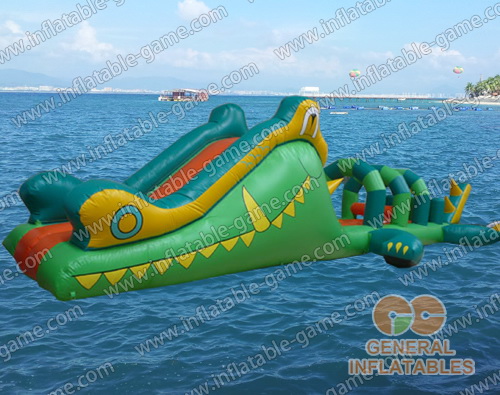 11mLx2mW Alligator Water Obstacle Slide